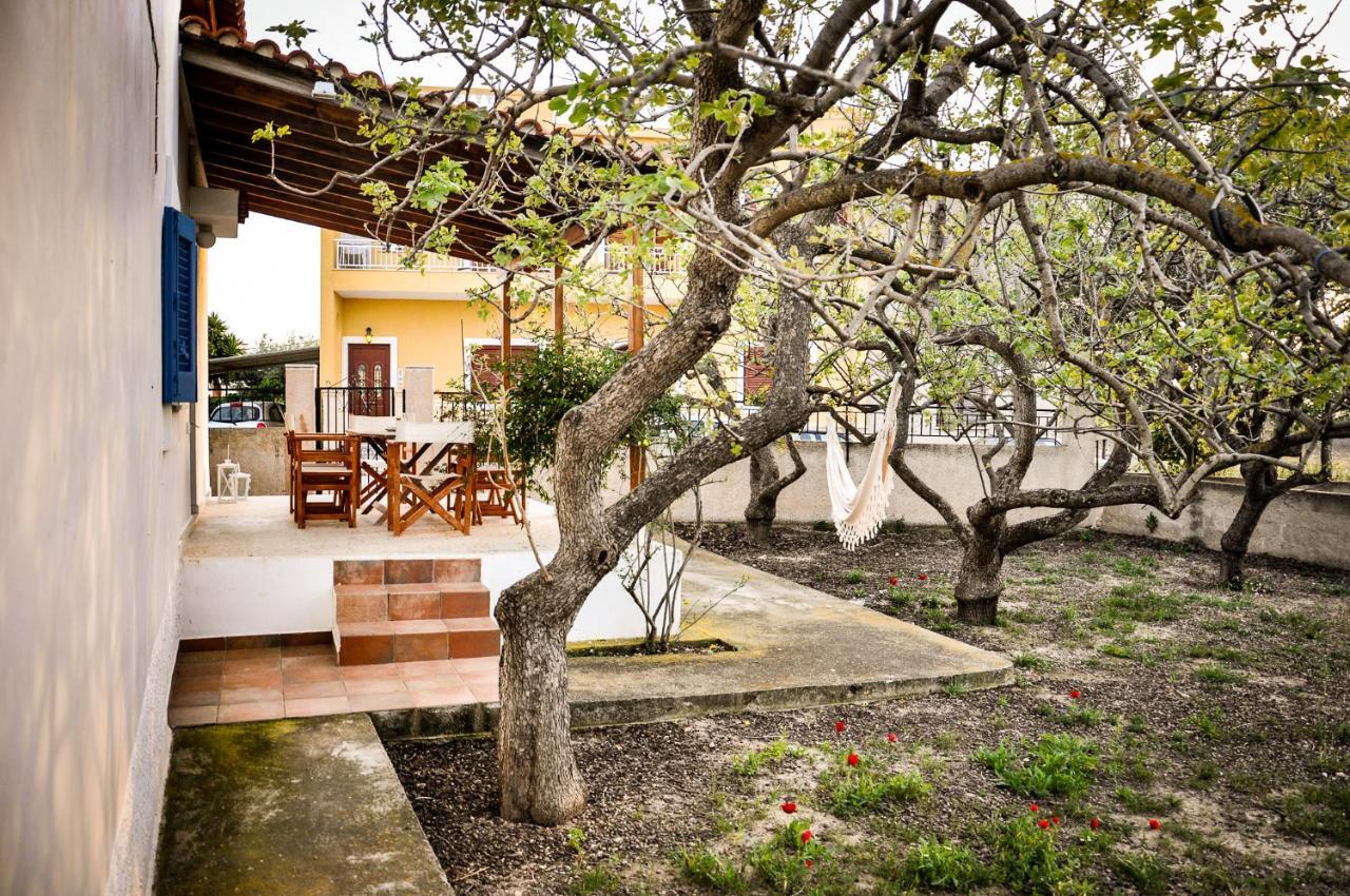 Elena'S Guest House Aegina Exterior foto