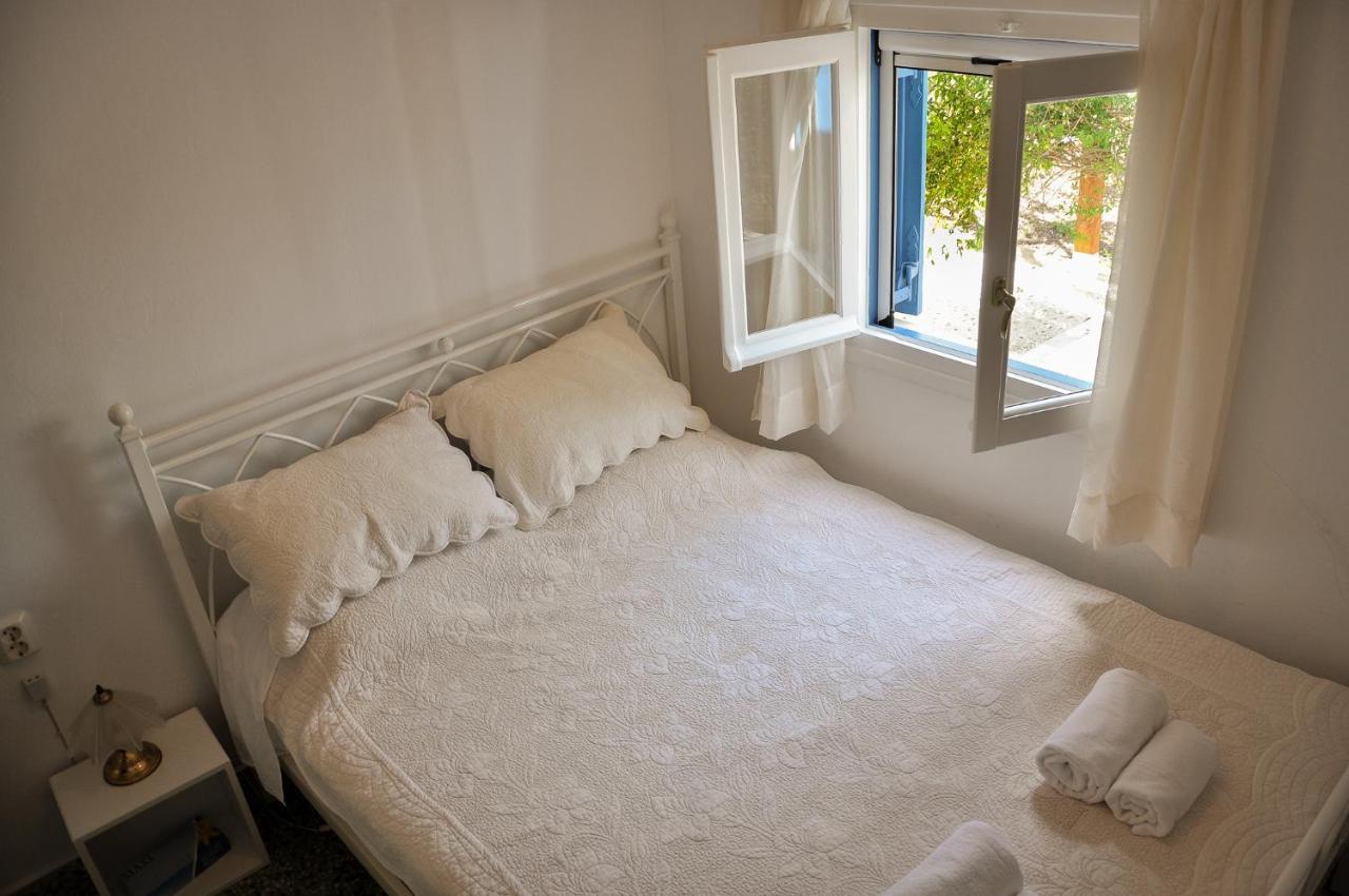 Elena'S Guest House Aegina Exterior foto